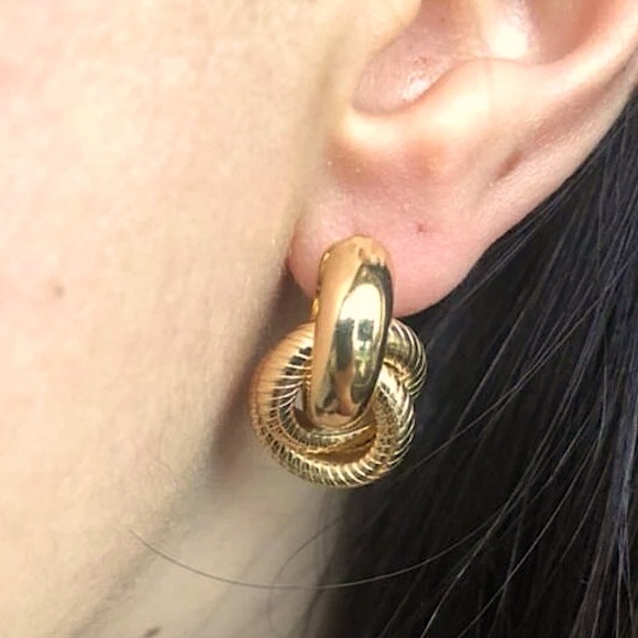 ⚜️3 for $30⚜️ Gold Tone Geometric Textured Dangle Earrings (Art Deco, Drop) - Picture 11 of 11